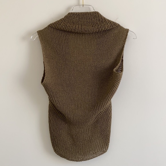 Topshop Crocheted Vest - Picture 2 of 16